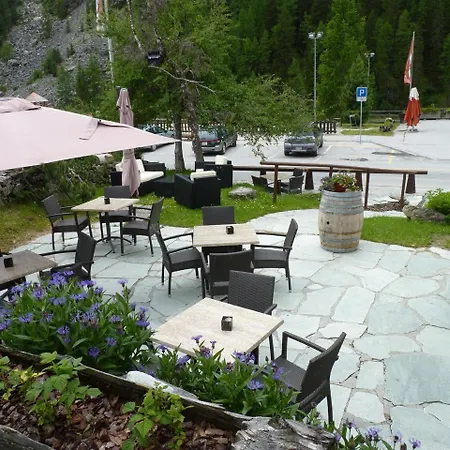 Le Besso - Swiss Romantic Hotel Zinal
