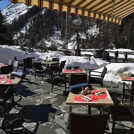 Le Besso - Swiss Romantic 2*